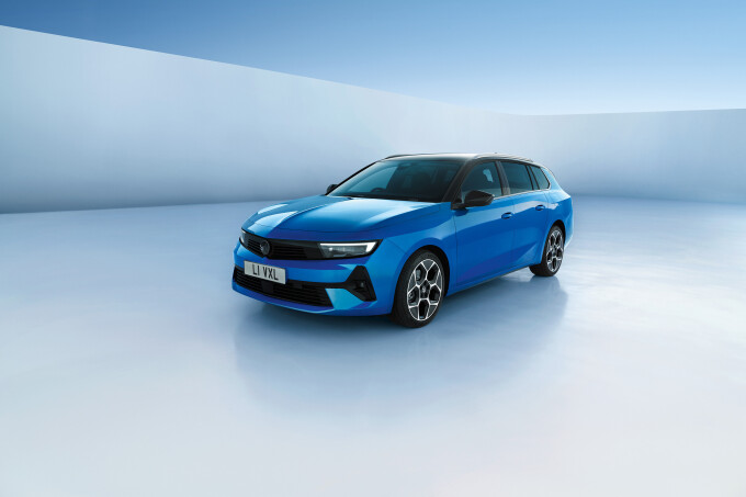 Astra_Sports_Tourer_01323f80a25f04549f0.jpg