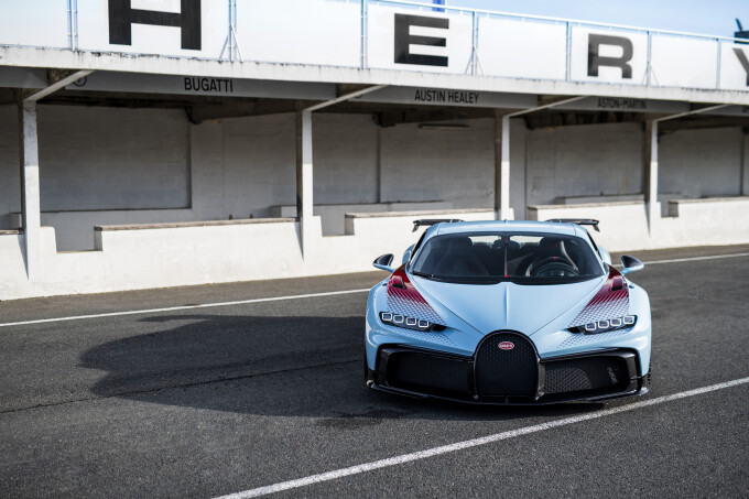 03_bugatti_cps-gpf11cdc9a8003abaf.jpg