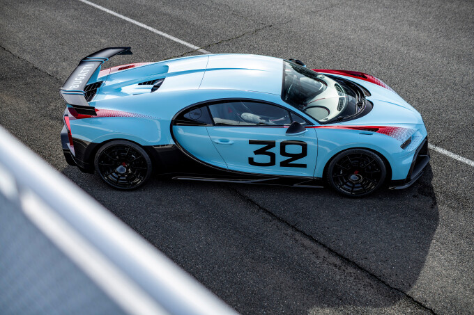 04_bugatti_cps-gp15e3a00a4537284a.jpg