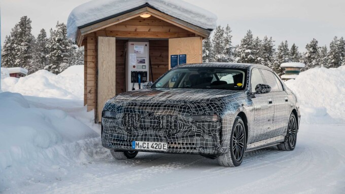 2023-bmw-i7-prototype-in-arjeplog-sweden-2330a2457381e0fcab.jpg