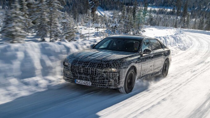2023-bmw-i7-prototype-in-arjeplog-sweden-50a520fa521b9adab.jpg