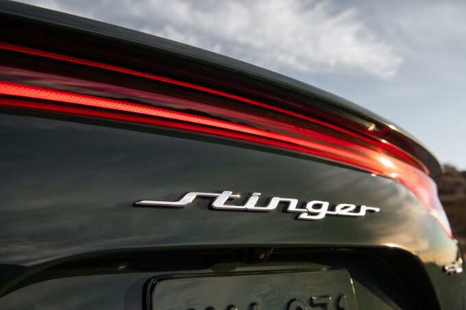 16977_2022_Stinger_GT-Line0cf568d04caa5b5c.jpg