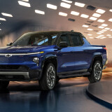 2024-Silverado-EV-RST-02042099aa0e0116559