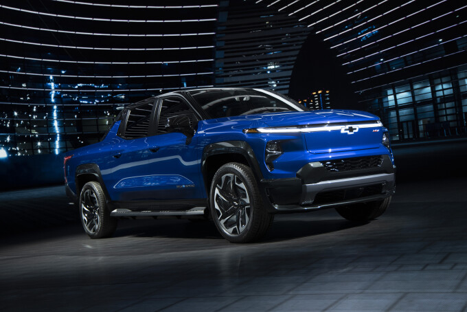2024-Silverado-EV-RST-02213a16e5c5683cc50.jpg