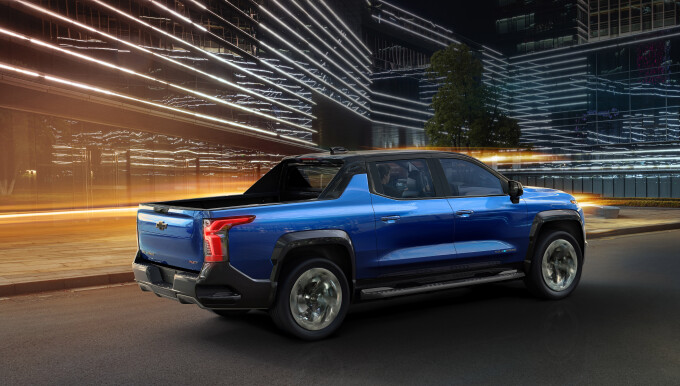 2024-Silverado-EV-RST-0266c711d0233c7f506.jpg