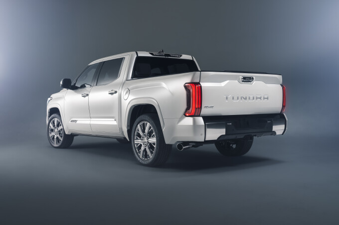 2022_Toyota_Tundra_Capstone_003b5311eac50c69c9b.jpg
