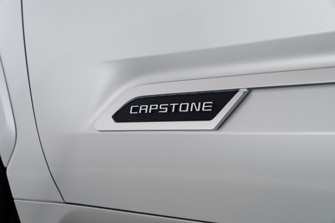 2022_Toyota_Tundra_Capstone_00612be5bb160620452.jpg
