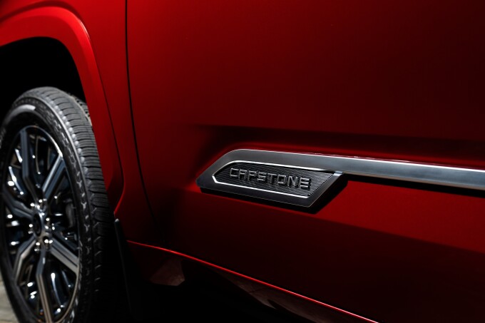 2023 Toyota Sequoia Capstone 018