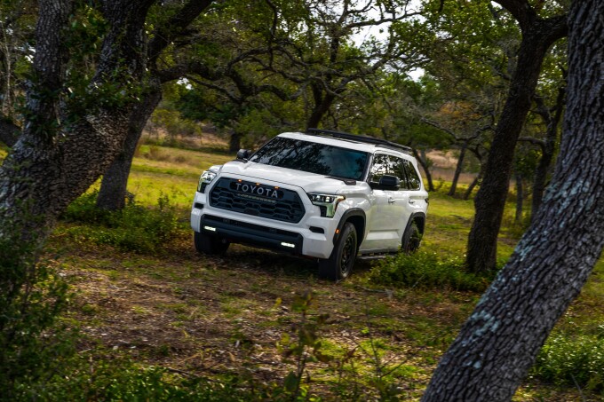 2023_Toyota_Sequoia_TRD-Pro_0414da05730bb5c5d02.jpg