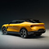 02_Lotus_Eletre_Yellow_Studio_R3414909bcde269f5b7