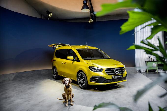 2023-Mercedes-T-Class-1-2ced17992bf6e87cc.jpg