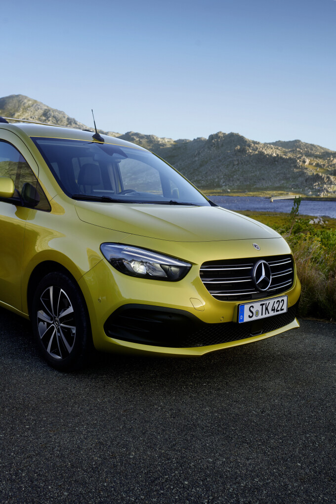 2023-Mercedes-T-Class-503c5c0cf8df9514c9.jpg