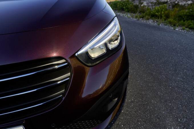 2023-Mercedes-T-Class-58d60230d29b47cad3.jpg