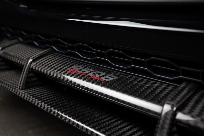 abt-unleashes-signature-edition-audi-rsq8-super-suv-with-800-hp-only-96-units-available_22b566bf09b6b5b722.jpg