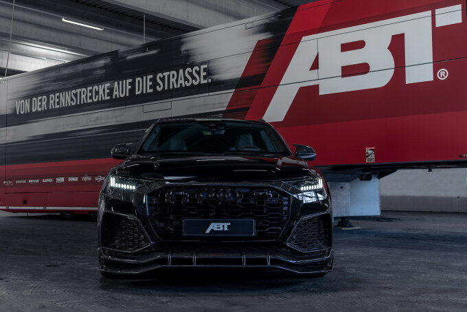 ABT_RSQ8_SE_Detail_016f5b1a2746d7c3fc.jpg