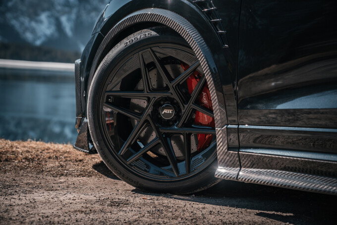 ABT_RSQ8_SE_Detail_03_x7c215ed050fd1741.jpg
