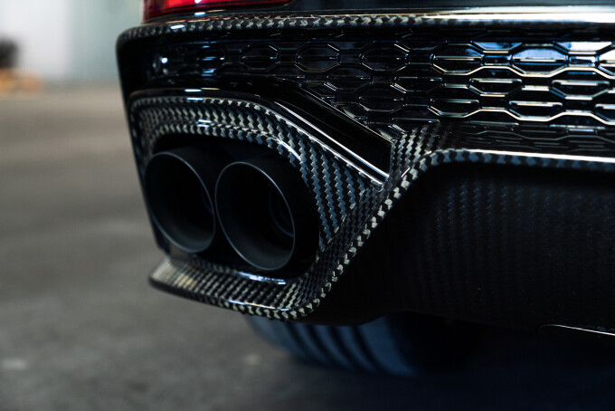 ABT_RSQ8_SE_Detail_03cf81ec90fde167e9.jpg