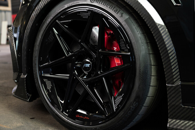ABT_RSQ8_SE_Detail_1082031e2949b64d02.jpg