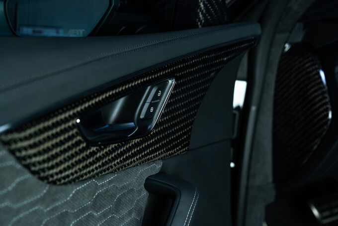 ABT_RSQ8_SE_Detail_32f539b4a3d2d7aa26.jpg