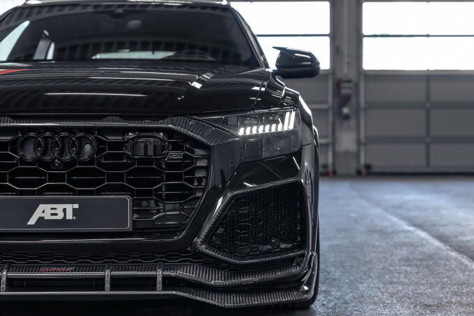 ABT_RSQ8_SE_Detail_469083bce2ecbe30c3.jpg