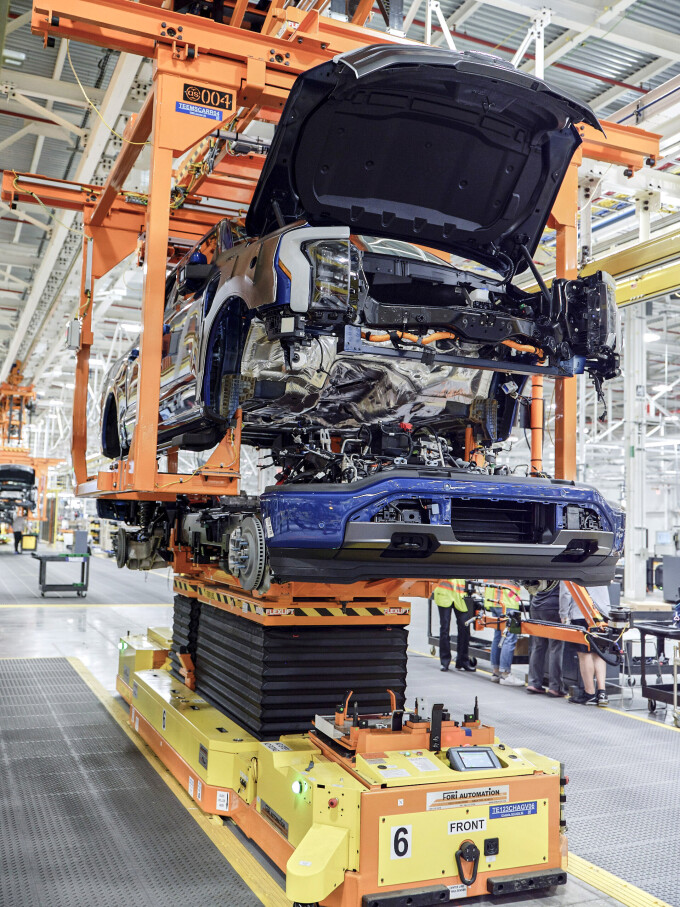 RougeElectricVehicleCenter_059a83c63009259a8c.jpg