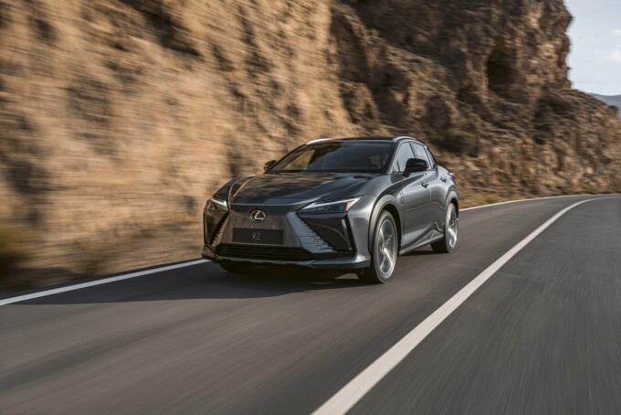 2023_Lexus_RZ_Exterior_11-scaled3a0c1d31de8a7430.jpg