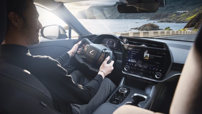 2023_Lexus_RZ_Lifestyle_7-scaled3ef617ac93b850b3.jpg