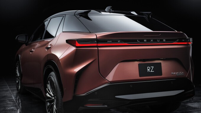 2023_Lexus_RZ_Lifestyle_9-scaledb886242ded0f1262.jpg