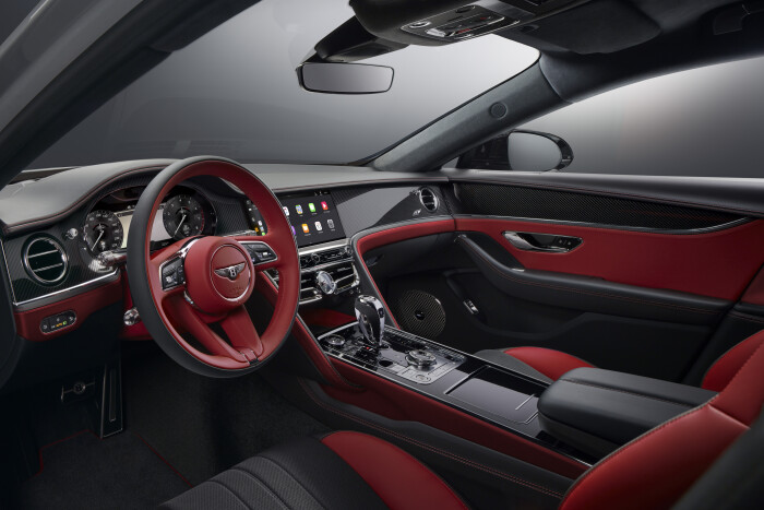 Flying-Spur-S---54b72e0e1a7d2eb24.jpg