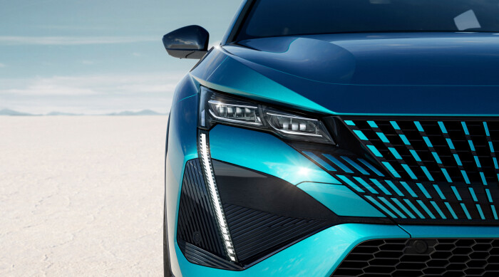 PEUGEOT_408PHEV_2206STYP_05218f59b132b3e73f9.jpg