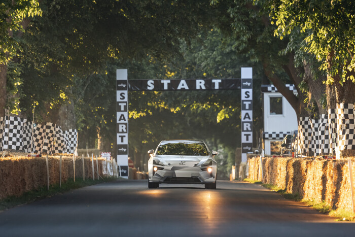 Polestar_5_electric_4-door_GT_to_debut_exclusive_new_Polestar_electric_powertrain-1688919db269977710.jpg
