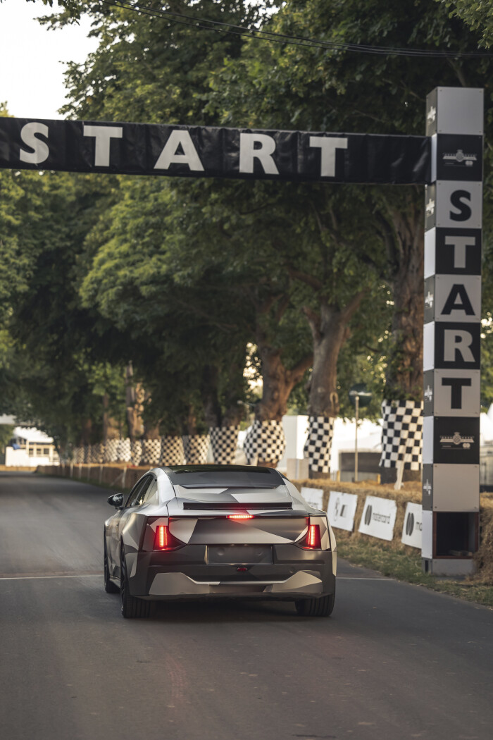 Polestar_5_electric_4-door_GT_to_debut_exclusive_new_Polestar_electric_powertrain-427e5c19b543b236f.jpg
