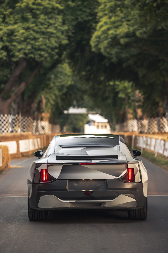 Polestar_5_electric_4-door_GT_to_debut_exclusive_new_Polestar_electric_powertrain-57516437ffc246813.jpg