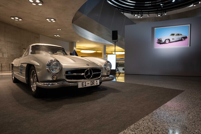 https___media.brabus.com__Resources_Persistent_a_2_f_5_a2f5726d4ea388742d3aced7414dc3da76eb4eac_Mercedes-Benz2030020SL20-20Museum3074864ec0308412.jpg