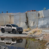 2023-Volkswagen-Amarok-Pickup_1USO_8334_56092338764c4e5baaf1e9dbf