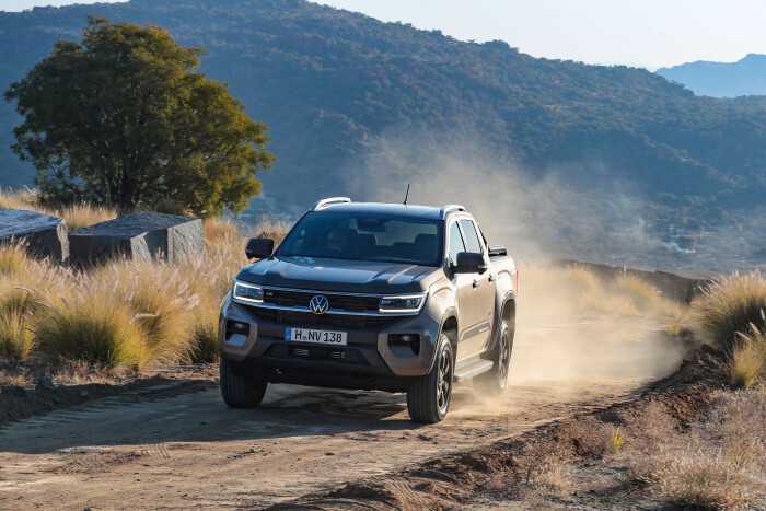 2023-Volkswagen-Amarok-Pickup_1USO_8487_5789463871cf75b6b2b955137.jpg