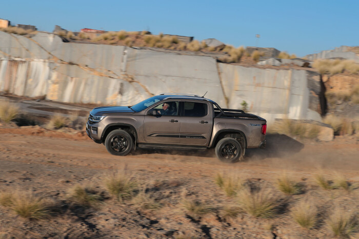 2023-Volkswagen-Amarok-Pickup_1USO_8637_870481457ade404eb415ae5e6.jpg