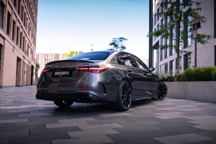 https media.brabus.com Resources Persistent 8 1 f 1 81f1b42f248a7766bfba32bd236fa776db1bf1ab BRABUS%