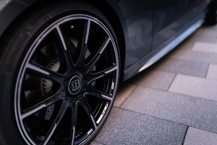 https media.brabus.com Resources Persistent e 6 5 c e65c0c7c0747646e7c57bf49f54925d55a93dcc9 BRABUS%