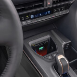 2023-Toyota-Crown_Platinum_Qi-Charger7eaa6f5a91ff9d78