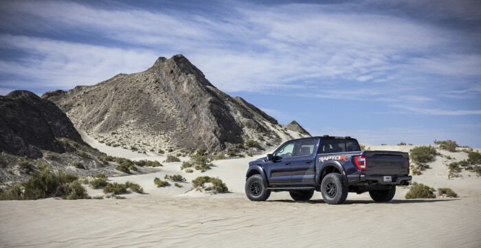 2023-F-150-Raptor-R_exterior_-Antimatter-Blue_-02807203ae5b72fdc2.jpg