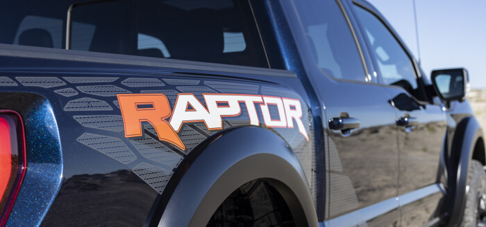 2023-F-150-Raptor-R_exterior_-Antimatter-Blue_-11e4bf1d6e9f67e5c2.jpg