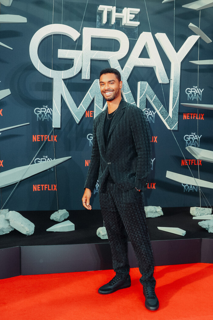 AudiTeamsupwithNetflixonTheGrayManastheOfficialAutomotiveBrandfeaturedintheFilm135d813c6701b3b9f5.jpg