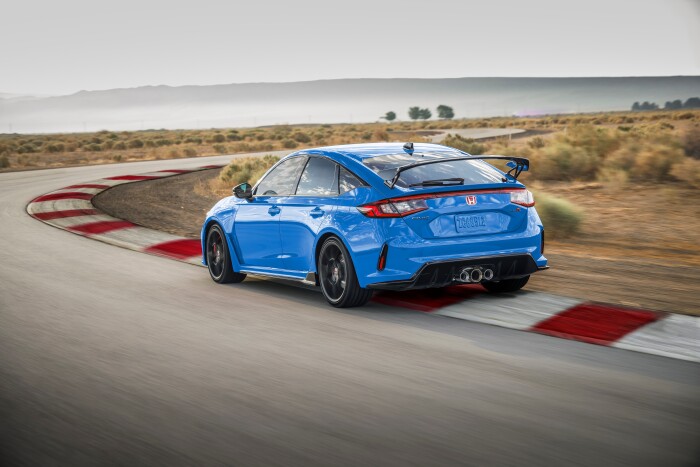 2023_Civic_TypeR_0009fbf8fb03719b24a6.jpg