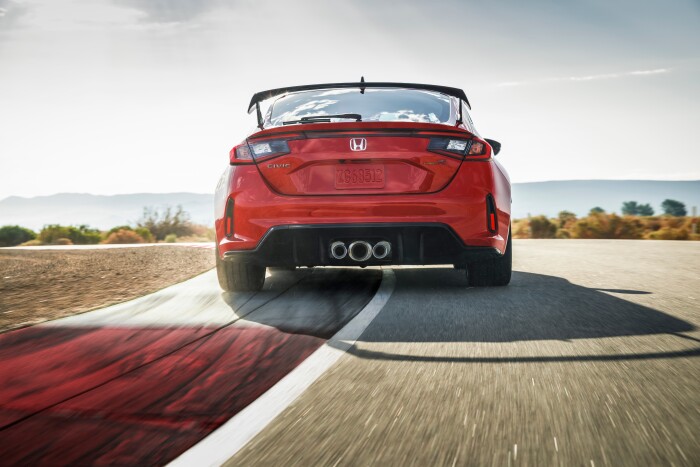 2023_Civic_TypeR_0013b15e4917c57a68c1.jpg