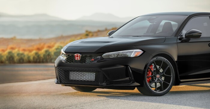 2023_Civic_TypeR_0015af48d5e4b3b41946.jpg