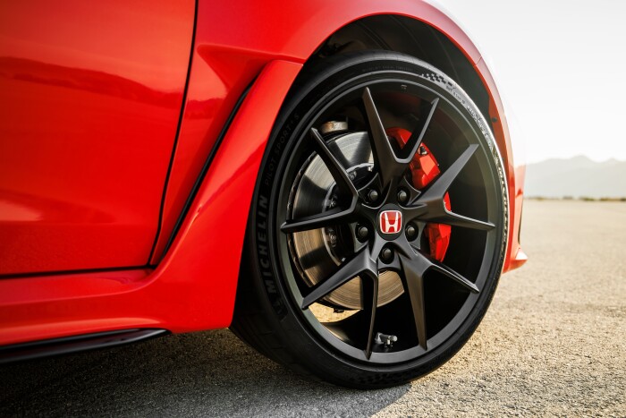 2023_Civic_TypeR_00185e5ef2217c07832c.jpg