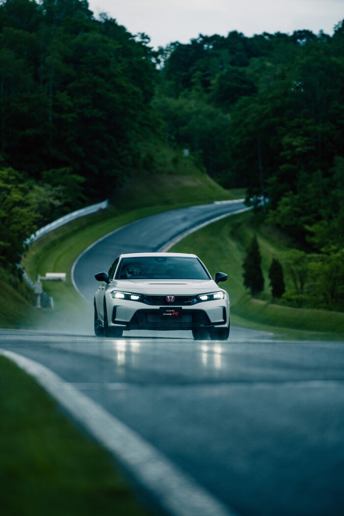 2023_Civic_TypeR_0029_13_JapaneseMarketModel53d0bfe646d4b35f.jpg