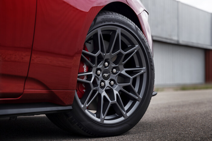 2024-Mustang-02d6fe525042ef2288.jpg