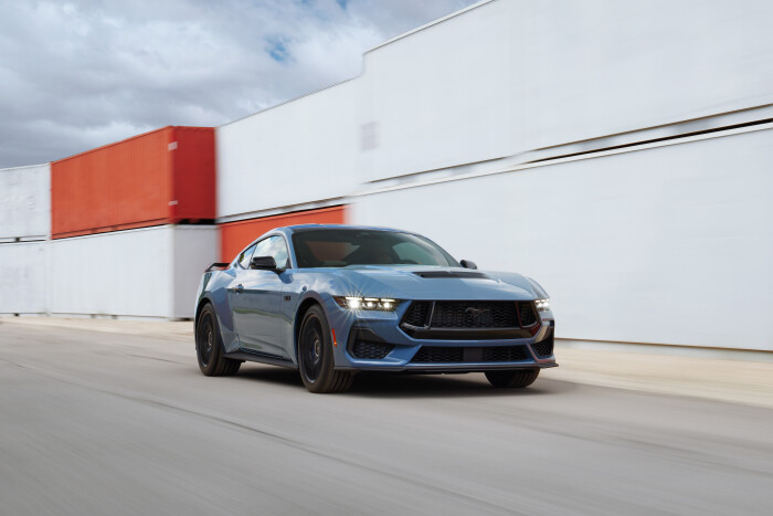 2024-Mustang-05685562f5f567a63e.jpg